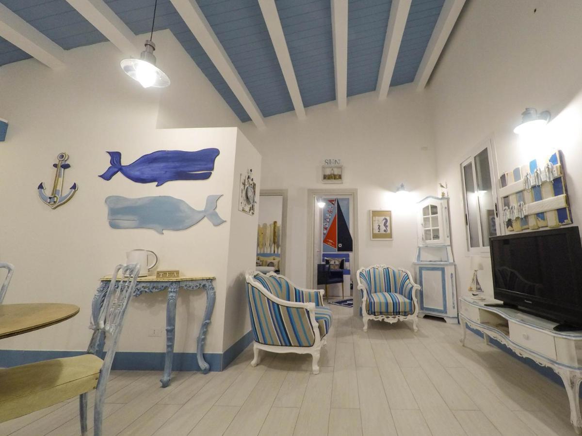 Villa La Casa In Riva Al Mare Augusta Exterior foto