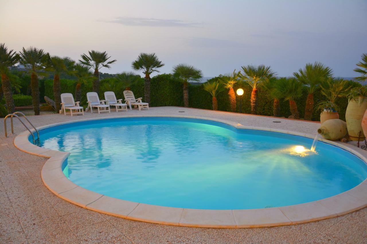Villa La Casa In Riva Al Mare Augusta Exterior foto