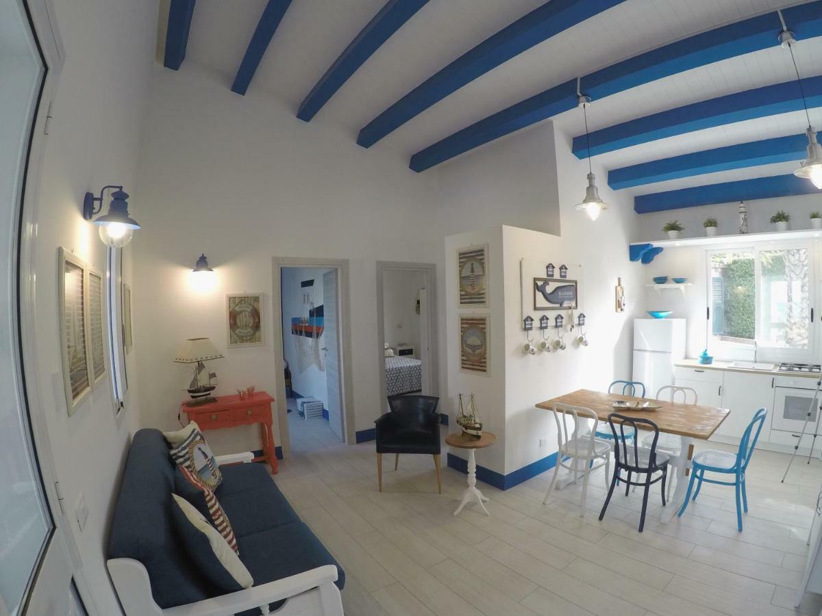 Villa La Casa In Riva Al Mare Augusta Exterior foto