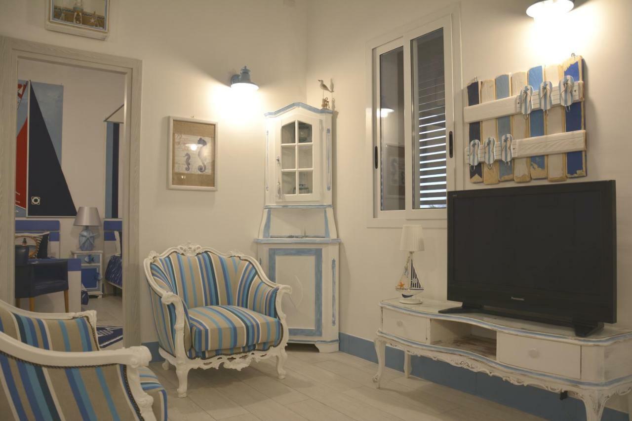 Villa La Casa In Riva Al Mare Augusta Exterior foto